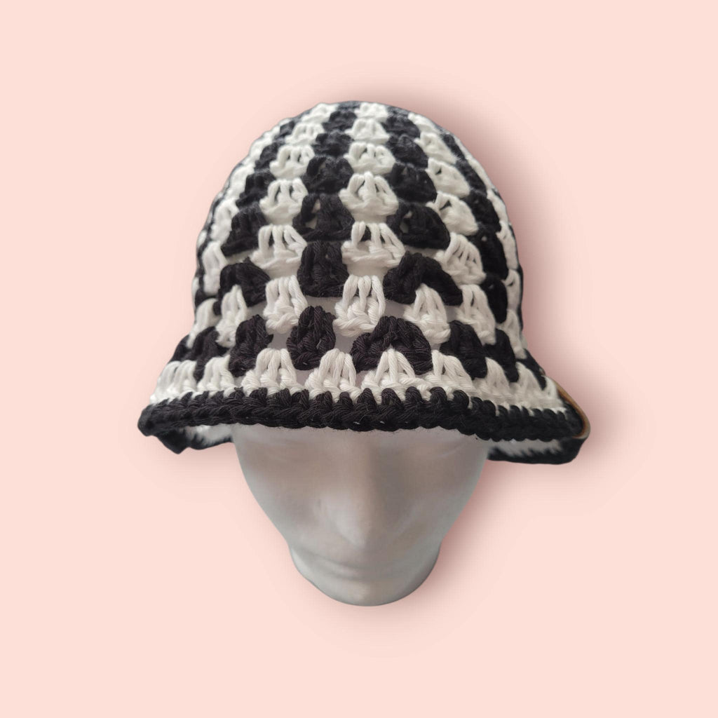 Black and white bucket hat, festival hat, beach hat, hand made, 100% cotton