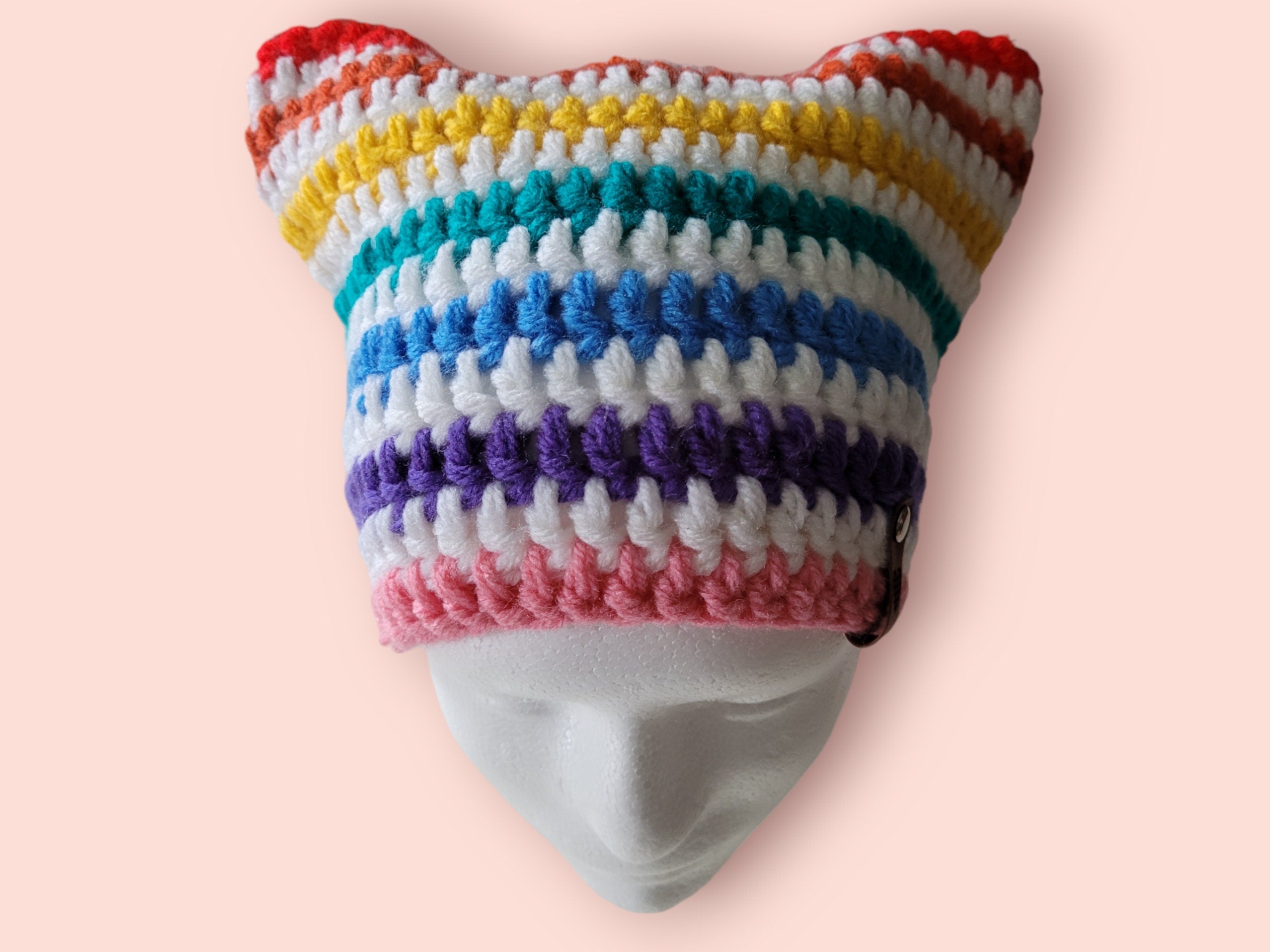 cat beanie hat white / rainbow