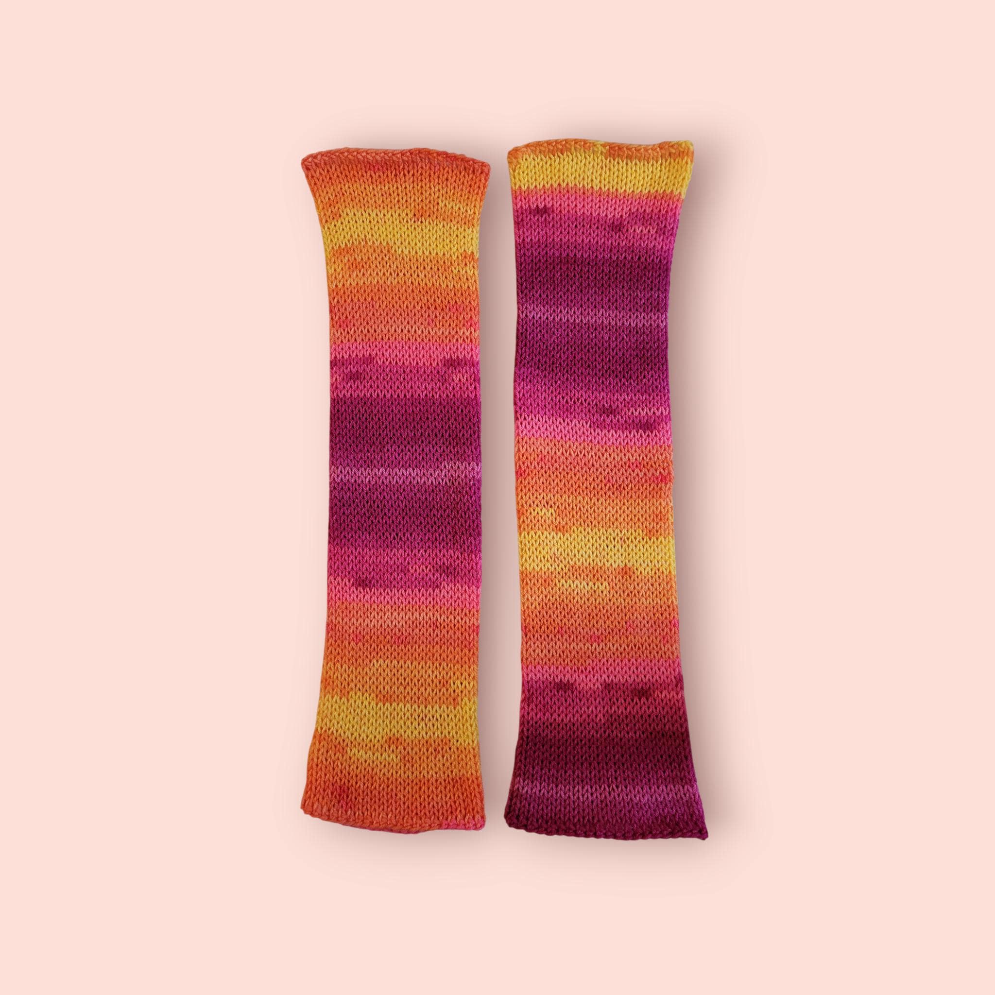 handmade leg warmers, ombre effect, orange to fuchsia, acrylic