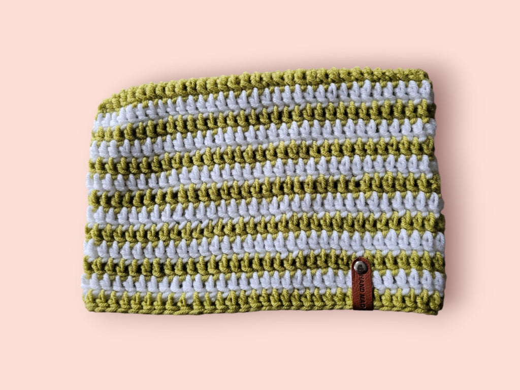 cat beanie hat lime green/white
