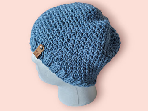 100% merino wool beanie, jeans blue